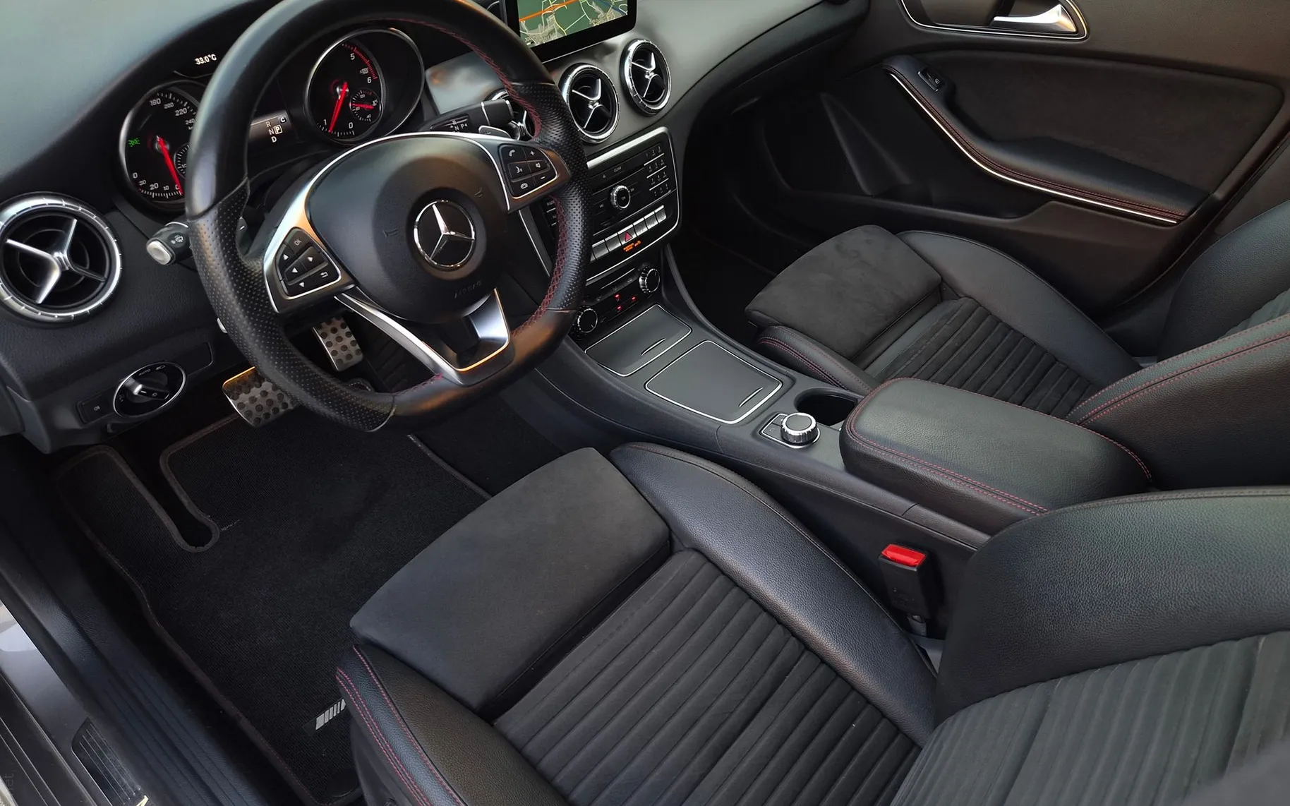 Zunanja slika - Mercedes-Benz CLA Shooting Brake - 220D-4MATIC-SHOOTING BRAKE-AMG LINE-18COL-KAMERA- - 5