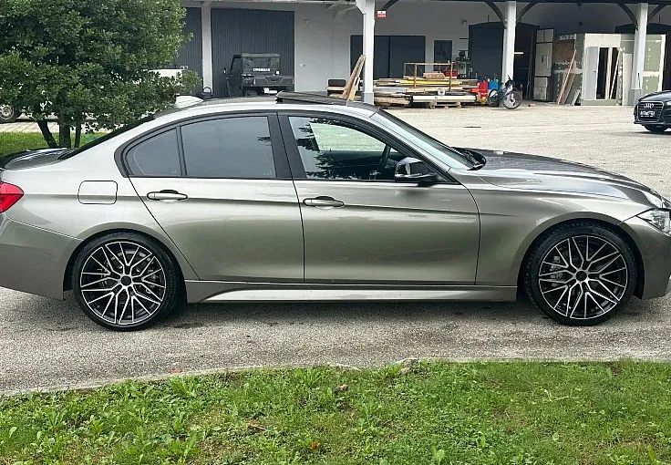 Zunanja slika - BMW Serija 3 - : 320i xDrive M Sport - 4