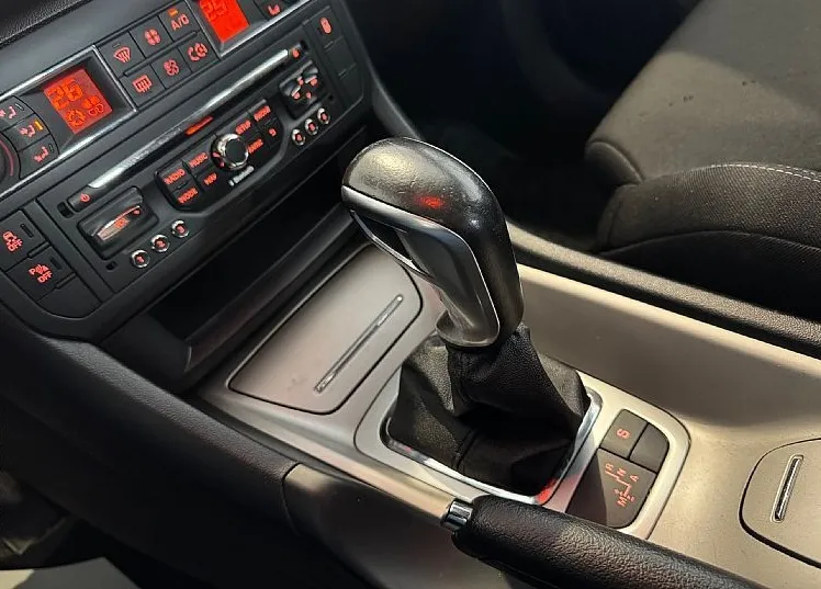 Zunanja slika - Citroën C5 - Tendance e-HDi 115 Airdream BMP6-XENON-LED-NAVI - 15
