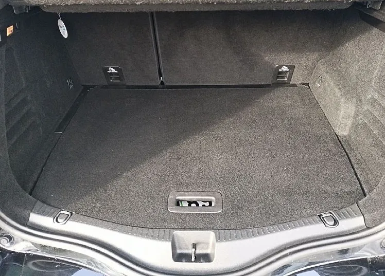 Zunanja slika - Renault Scénic - Scenic BOSE ZEN dCi 120 EDC - 14