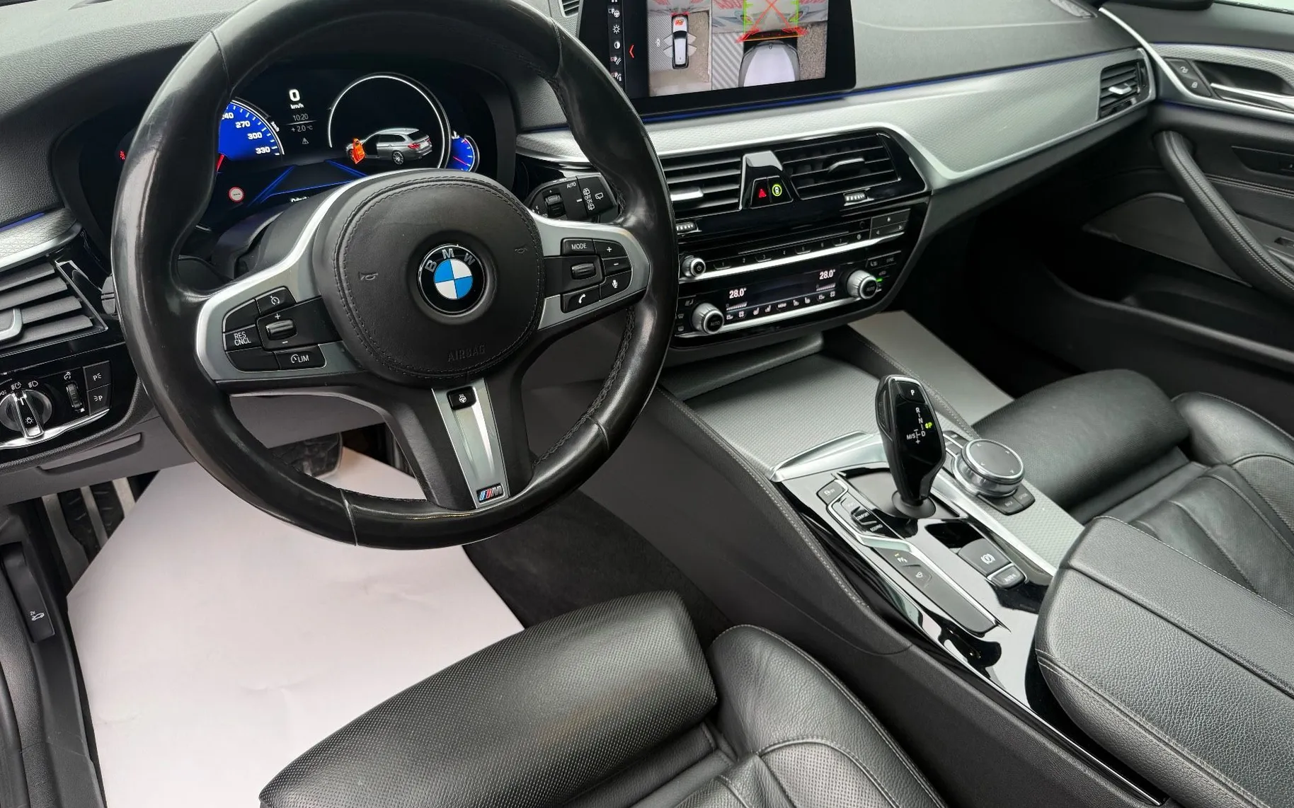 Zunanja slika - BMW Serija 5 - Touring: 530d xDrive M-sport VIRT HEAD UP 360CAM PANO LE - 8