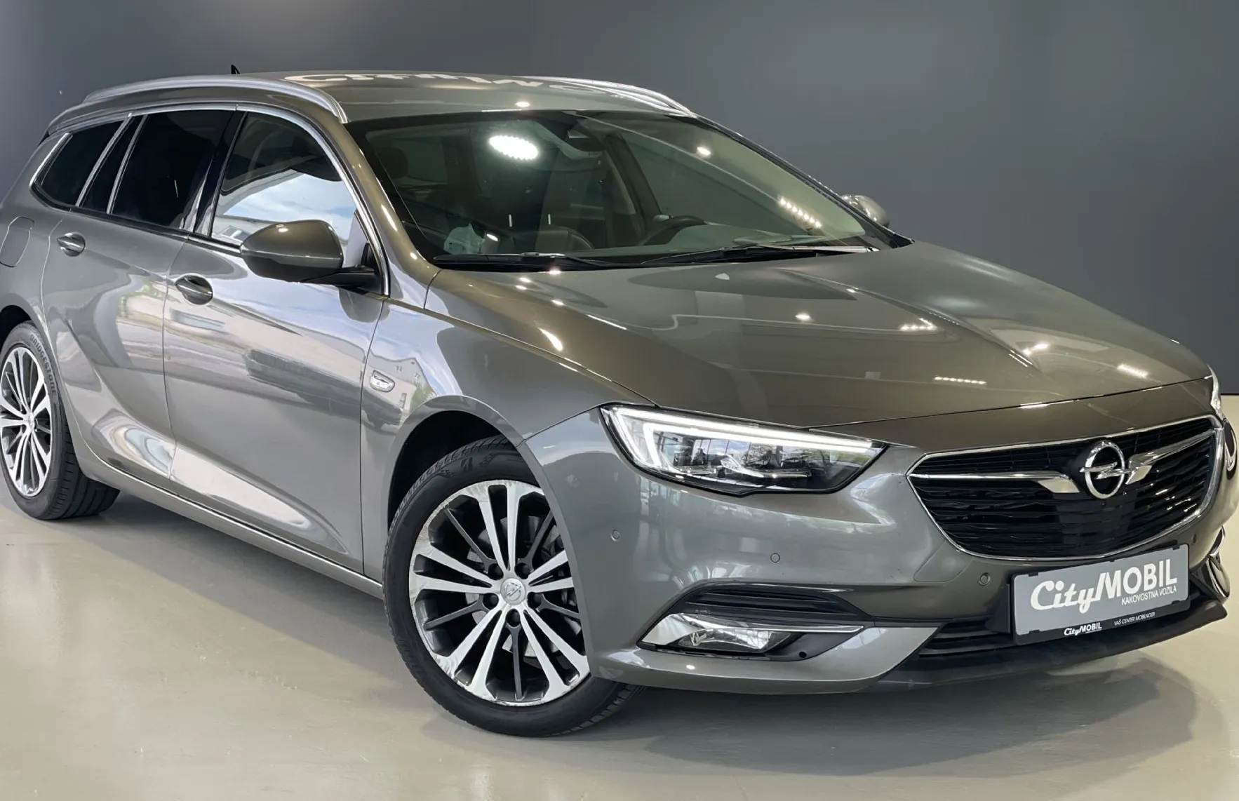 Zunanja slika - Opel Insignia - 1LAST-NAVI-360KAM-HLAJENJE-KEYLESS-RADAR-LED-USNJE - 3
