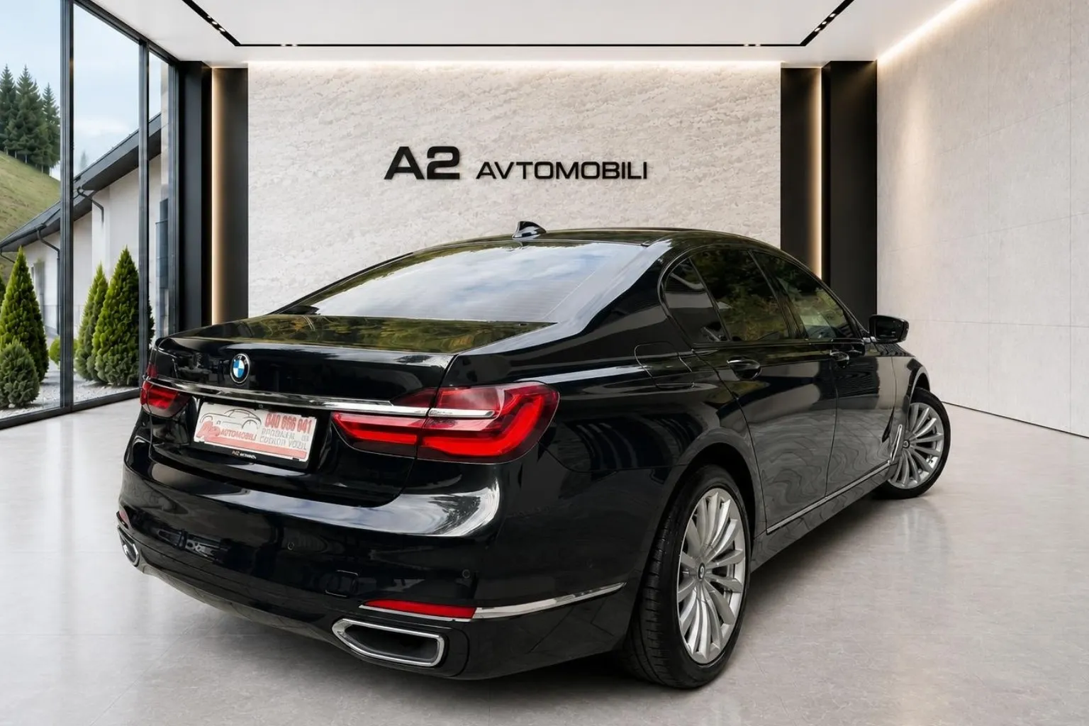 Notranja slika - BMW serija 7: - 740d xDrive Avt.-MAX OPREMA-samo 129900km-ODLIČEN- - 9