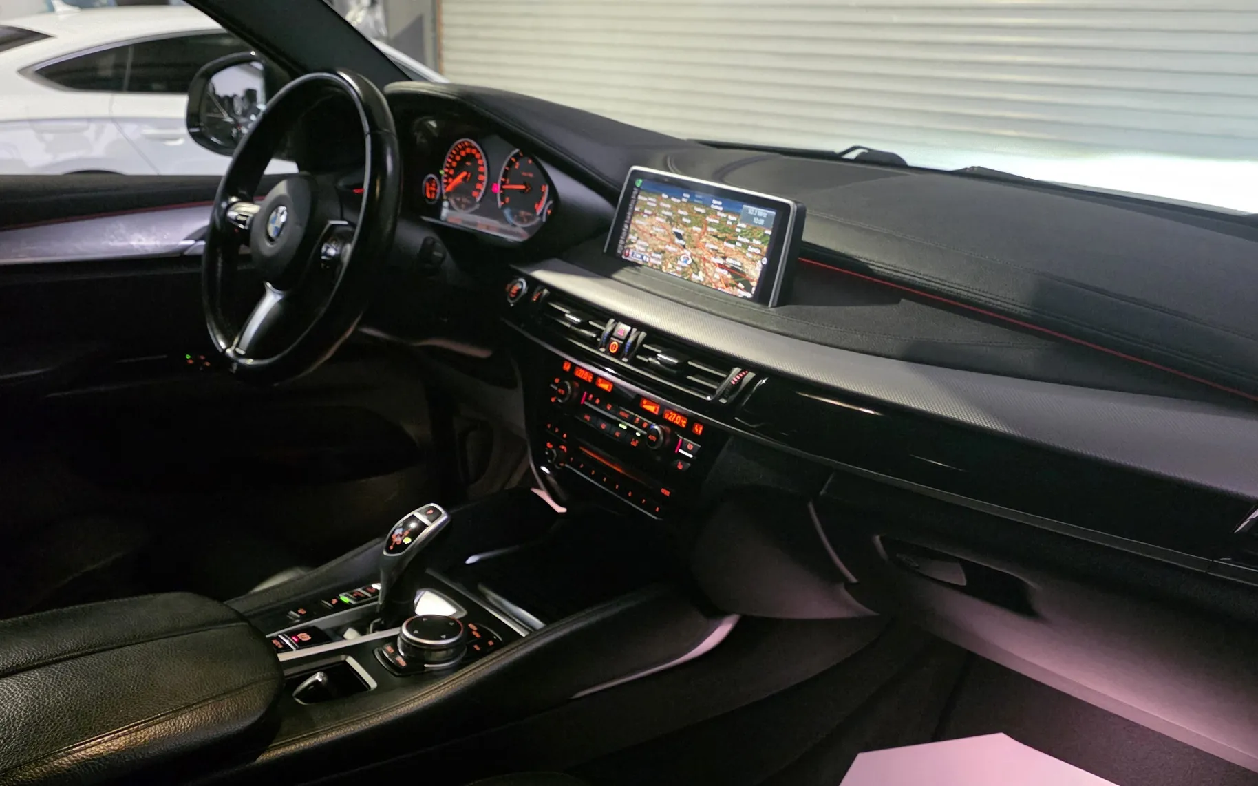Zunanja slika - BMW X6 - xDrive 30d Avt. - 10