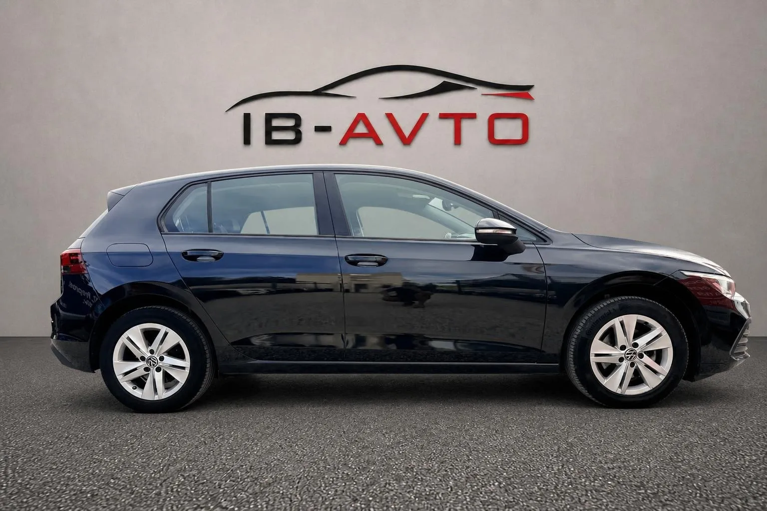 Notranja slika - Volkswagen Golf - 2.0 TDI RADAR-LED-VIRTUAL - 7