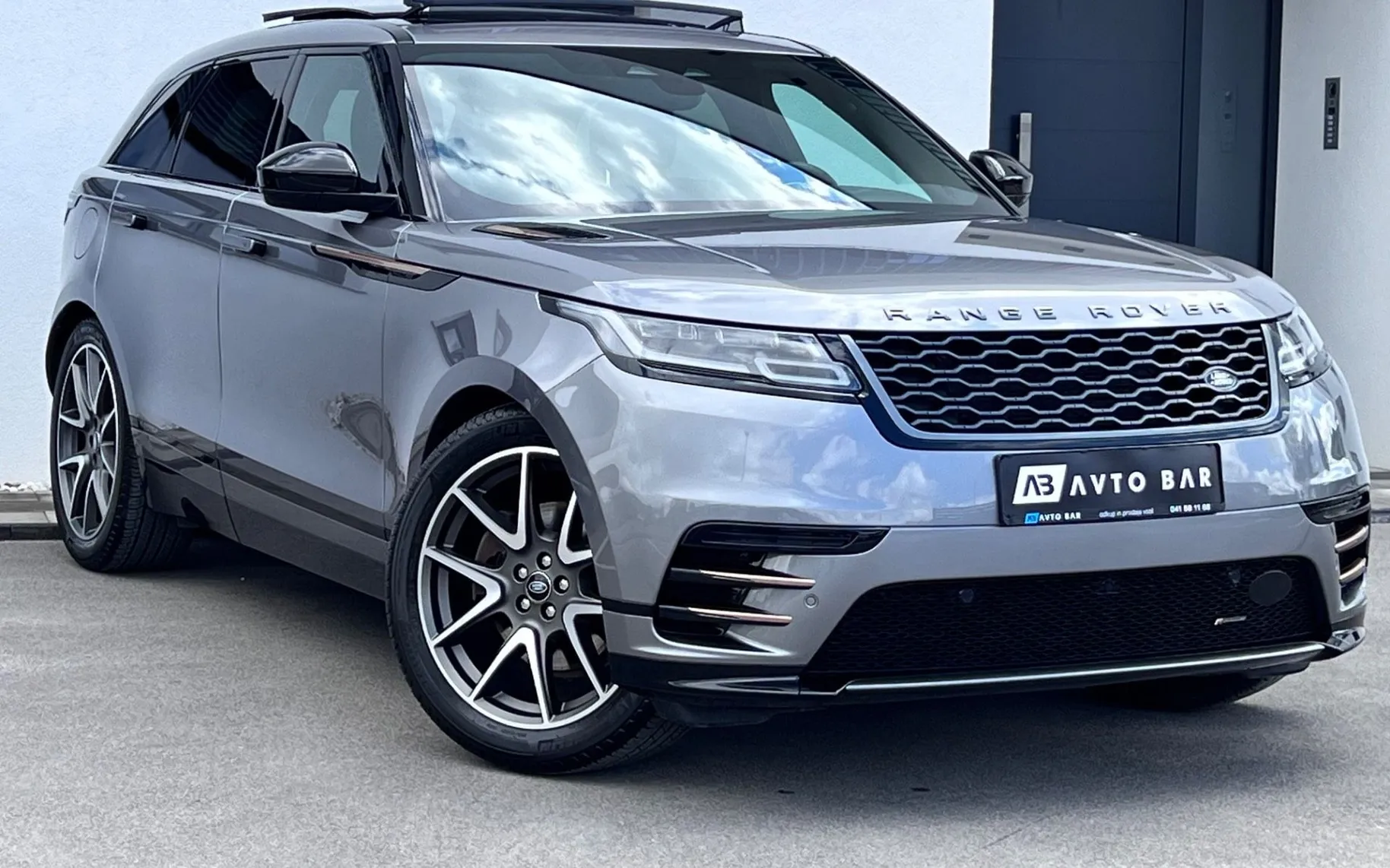 Zunanja slika - Land Rover Range Rover Velar - R-DYNAMIC+SLO+1.LAST+MATRIX+3D+ACC+AWD+HF-FI... - 3