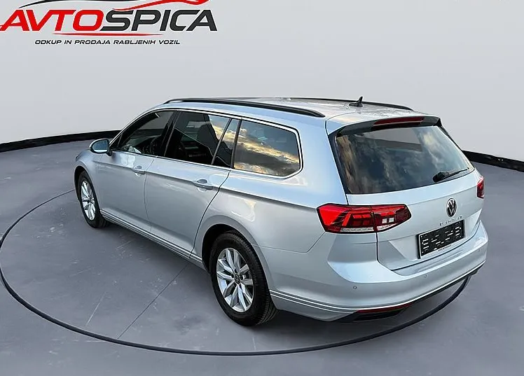 Zunanja slika - VW Passat - Variant 2.0 TDI  Business Avt.-Virt-Ass-Kam-Navi-F1- - 3