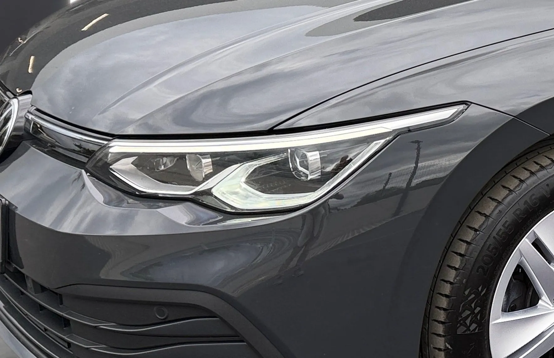 Zunanja slika - VW Golf - Variant 2.0 TDI BMT Life DSG-ACC-LED-Vlečna kljuka-Masaža - 5