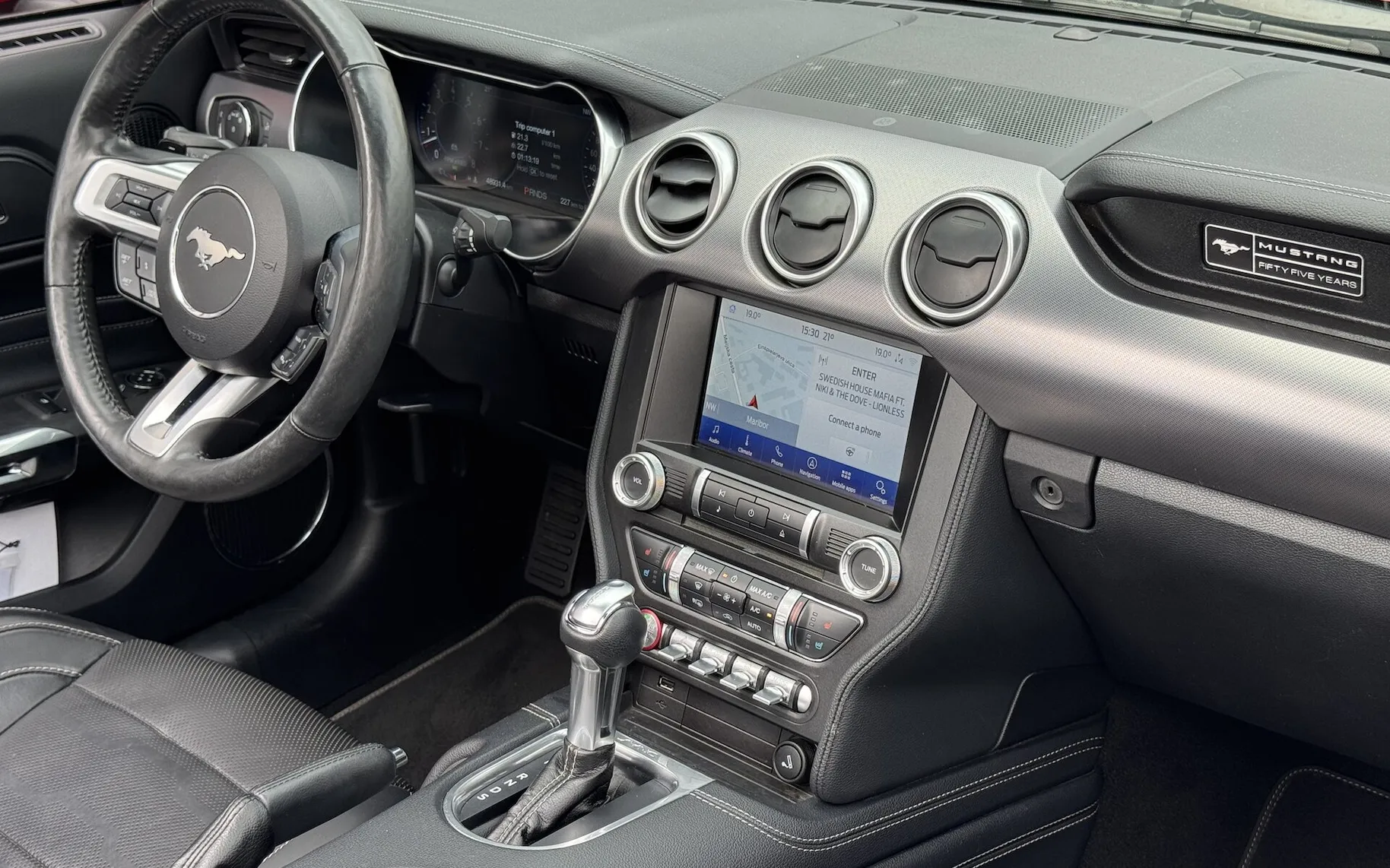 Zunanja slika - Ford Mustang - 5.0 V8 GT AVT CABRIO 449KM IZVEDBA 55 LET A - 16