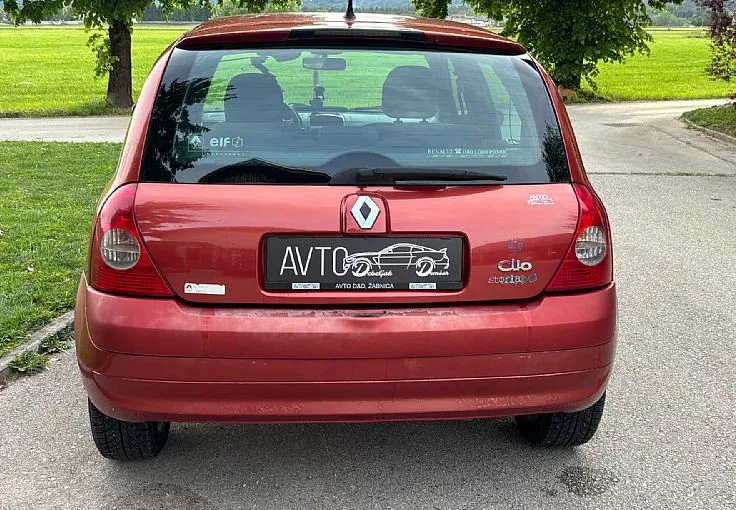 Zunanja slika - Renault Clio - 1.5 dCi Dynamique Confort - 6