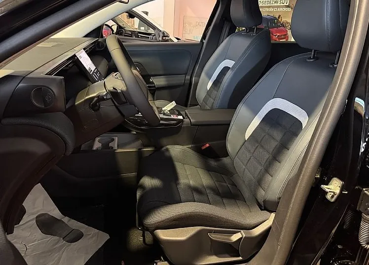 Zunanja slika - Citroën C5 Aircross - PLUS Hibrid 145 avtomatik 107kW - 9
