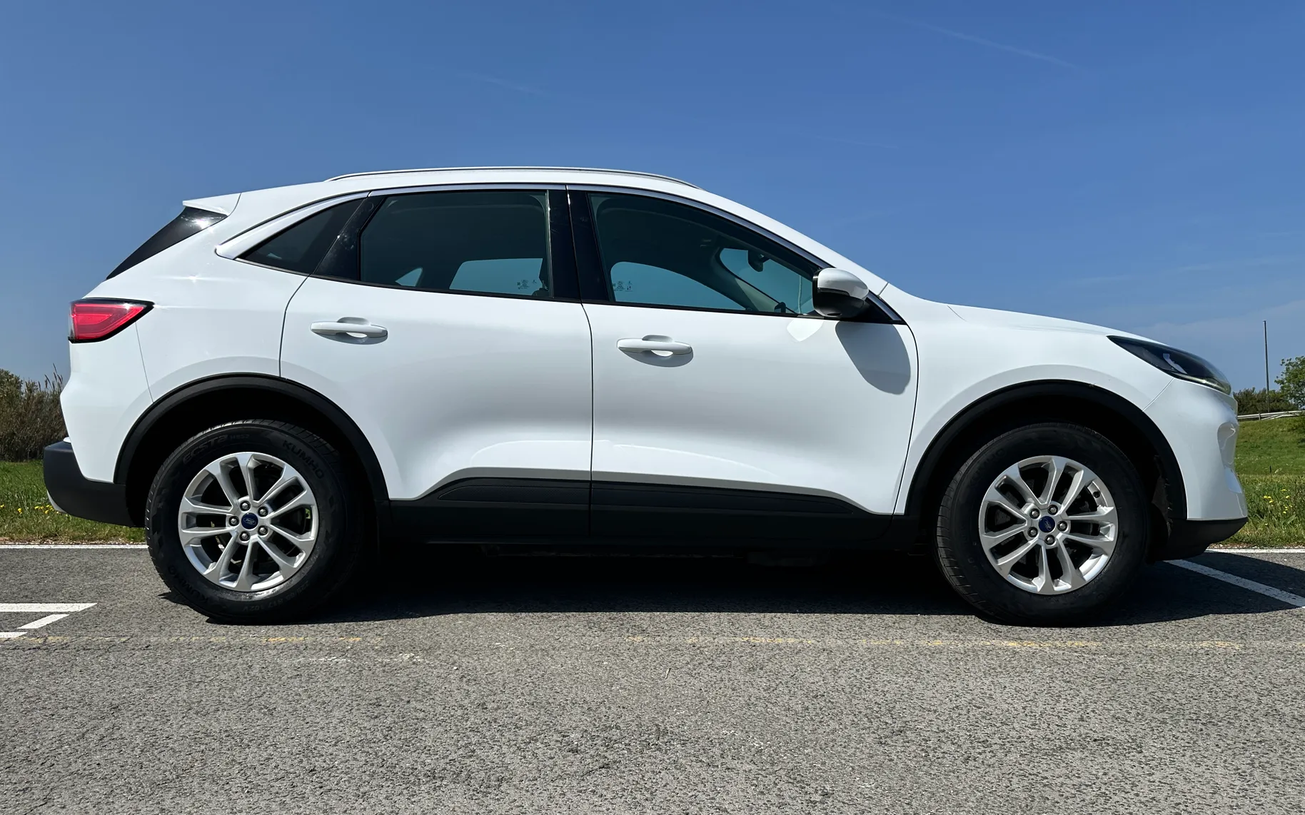 Zunanja slika - Ford Kuga - 2.5 Duratec PHEV Titanium HYBRID-VIRT-KAM-KEYLESS - 3