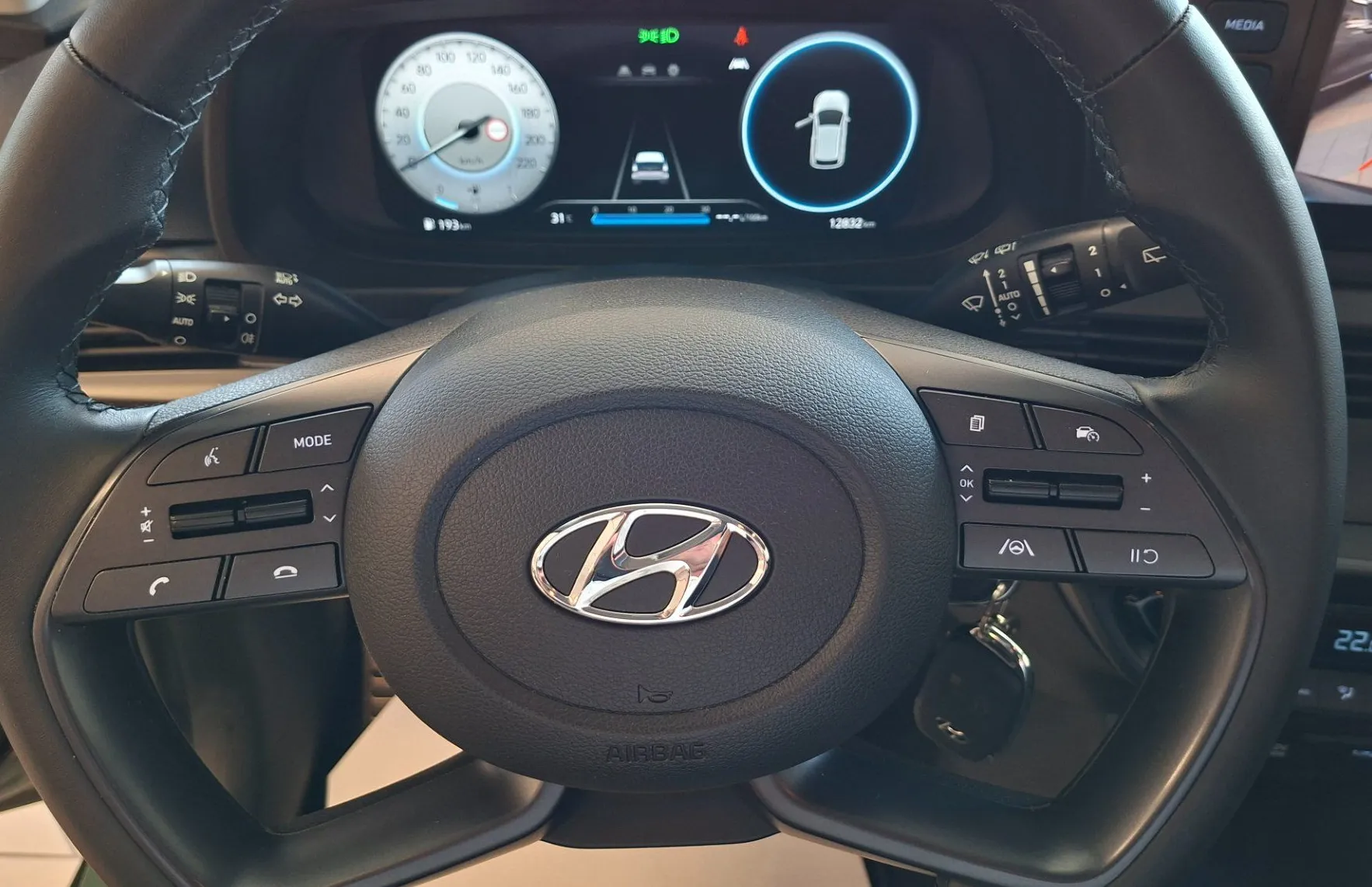 Zunanja slika - Hyundai Bayon - 1.2 MPI Comfort-1.LAST-SLO-LED-KAMERA-PDC-ODLIČEN- - 13