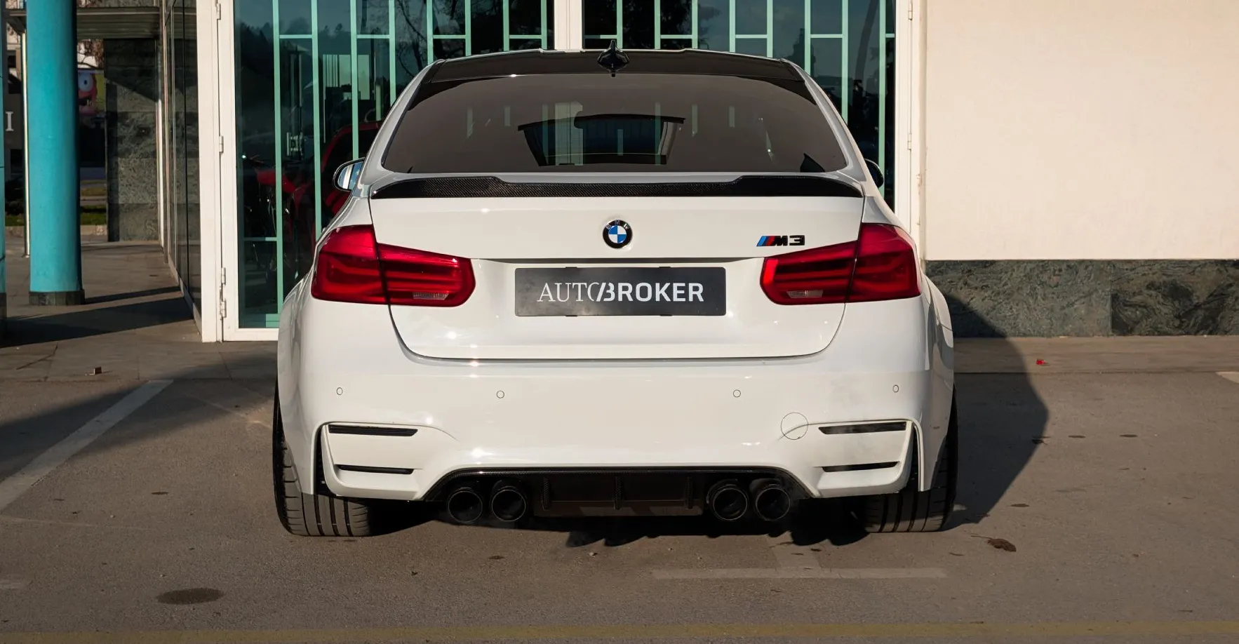 Zunanja slika - BMW M3 - Akrapović Adaptivne LED Memory sedeži Navi Pro - 5