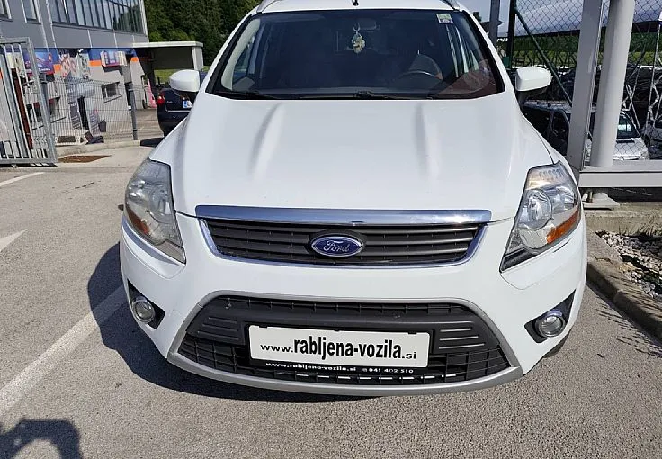 Zunanja slika - Ford Kuga - 2.0 TDCi Titanium LEPO OHRANJENO VOZILO - 2