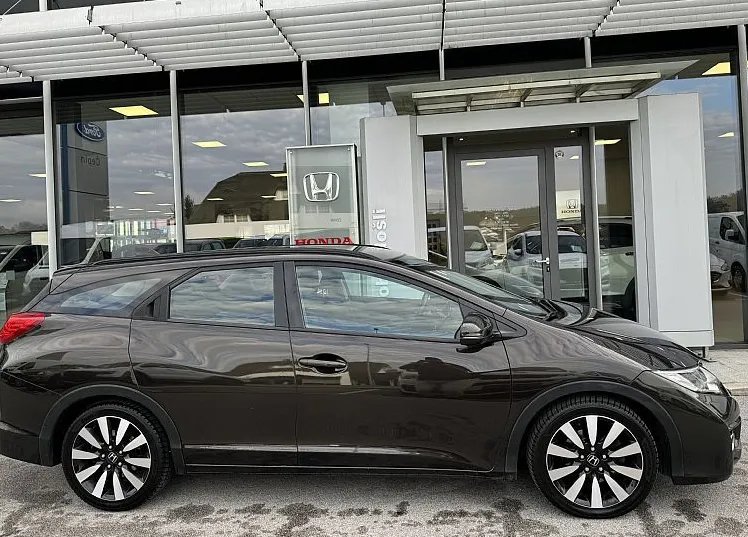 Zunanja slika - Honda Civic - 1.6 i-DTEC-ELEGANCE-NAVI-LED-TOP - 4
