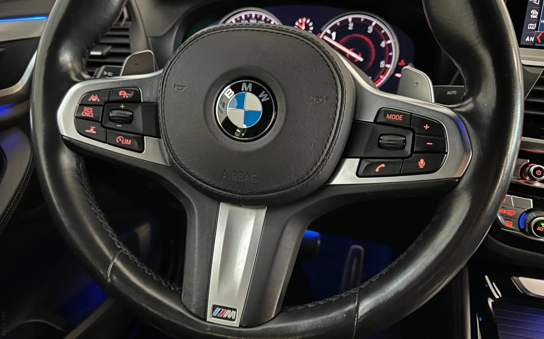 Notranja slika - BMW serija X4: - xDrive30d|M-Sport|Led|ACC|Kamera|AmbientL|Gretje| - 11
