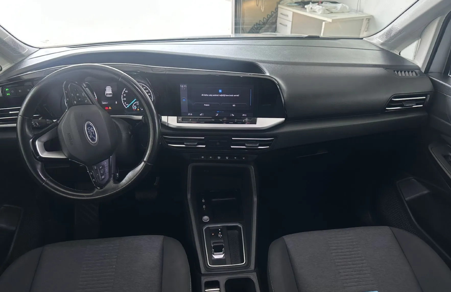 Zunanja slika - Ford Tourneo Connect - Grand 2.0 EcoBlue.PANORAMA.KAMERA.KLJUKA.24MES.JA - 6