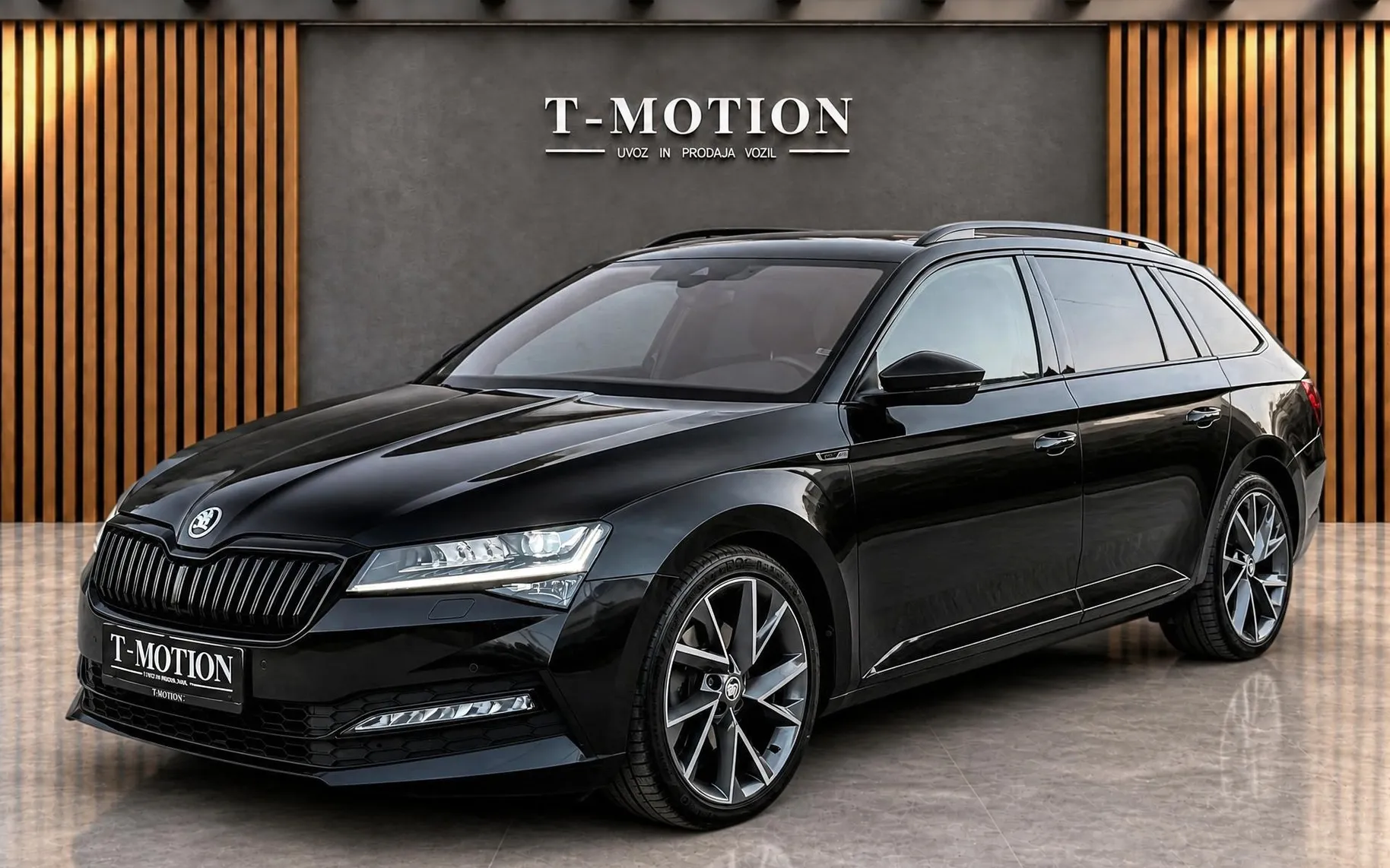 Zunanja slika - Škoda Superb - iV 1.4 TSI Sportline DSG|MATRIX|ACC|KAM|KEYLESS - 2