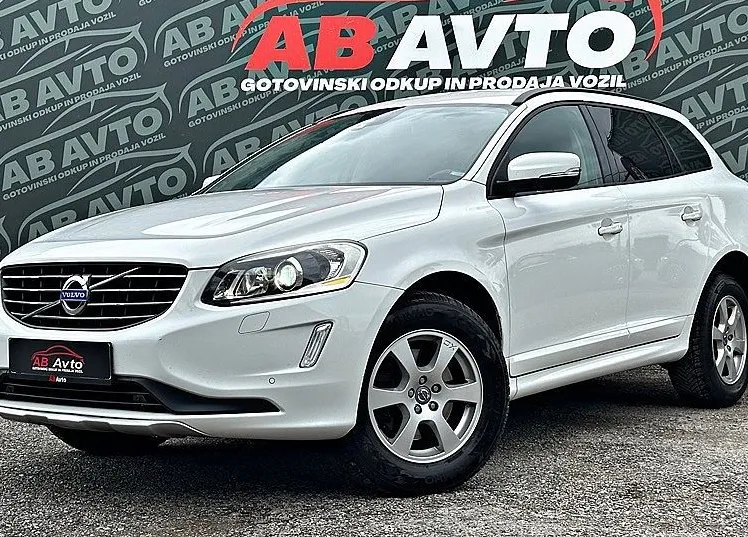 Zunanja slika - Volvo XC60 - D4 R-Design Momentum+133KW+ALU+XENON+USNJE+UGODNO - 3