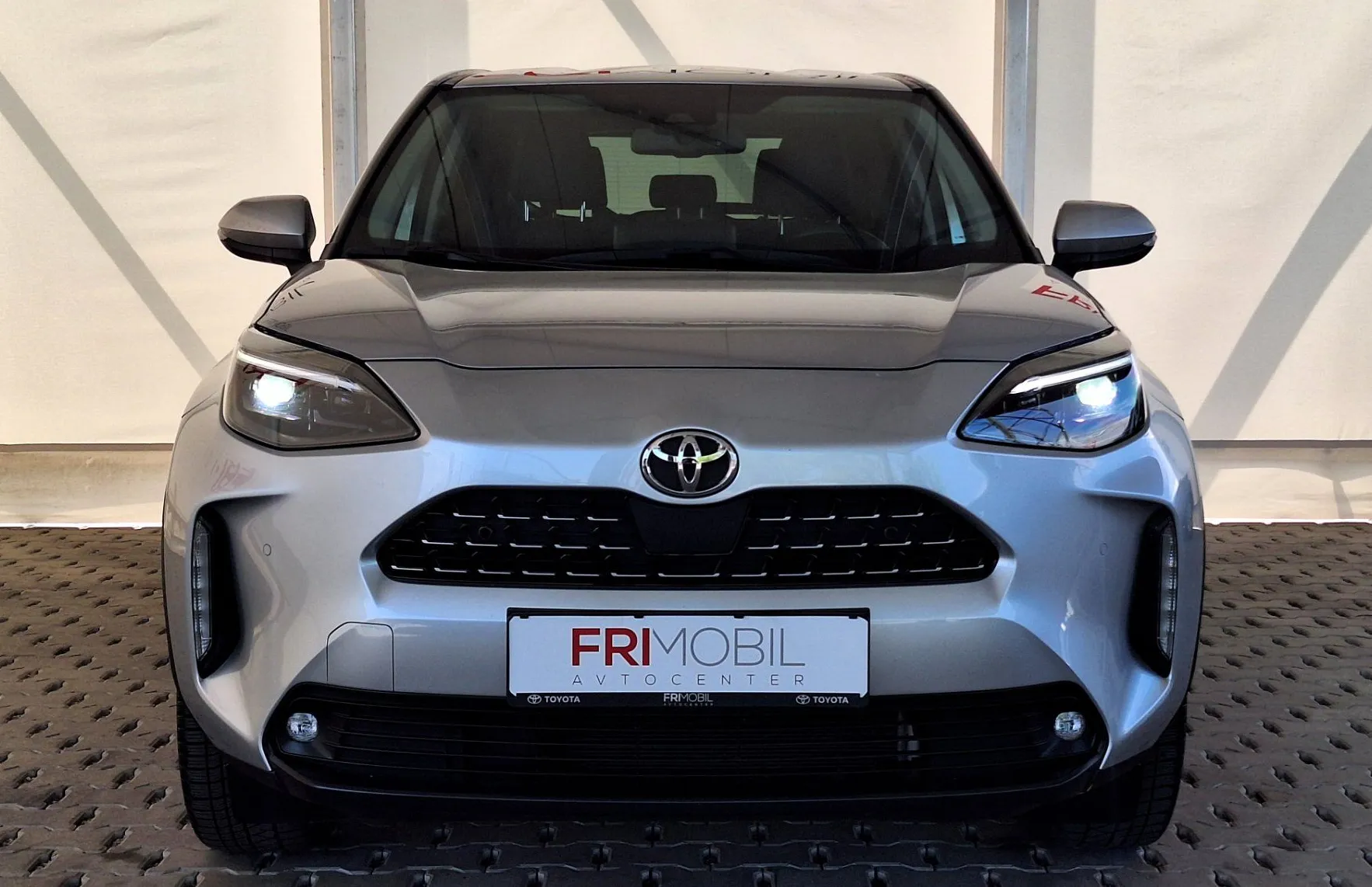 Zunanja slika - Toyota Yaris Cross - 1.5 VVT-iE Elegant MT6 - 6