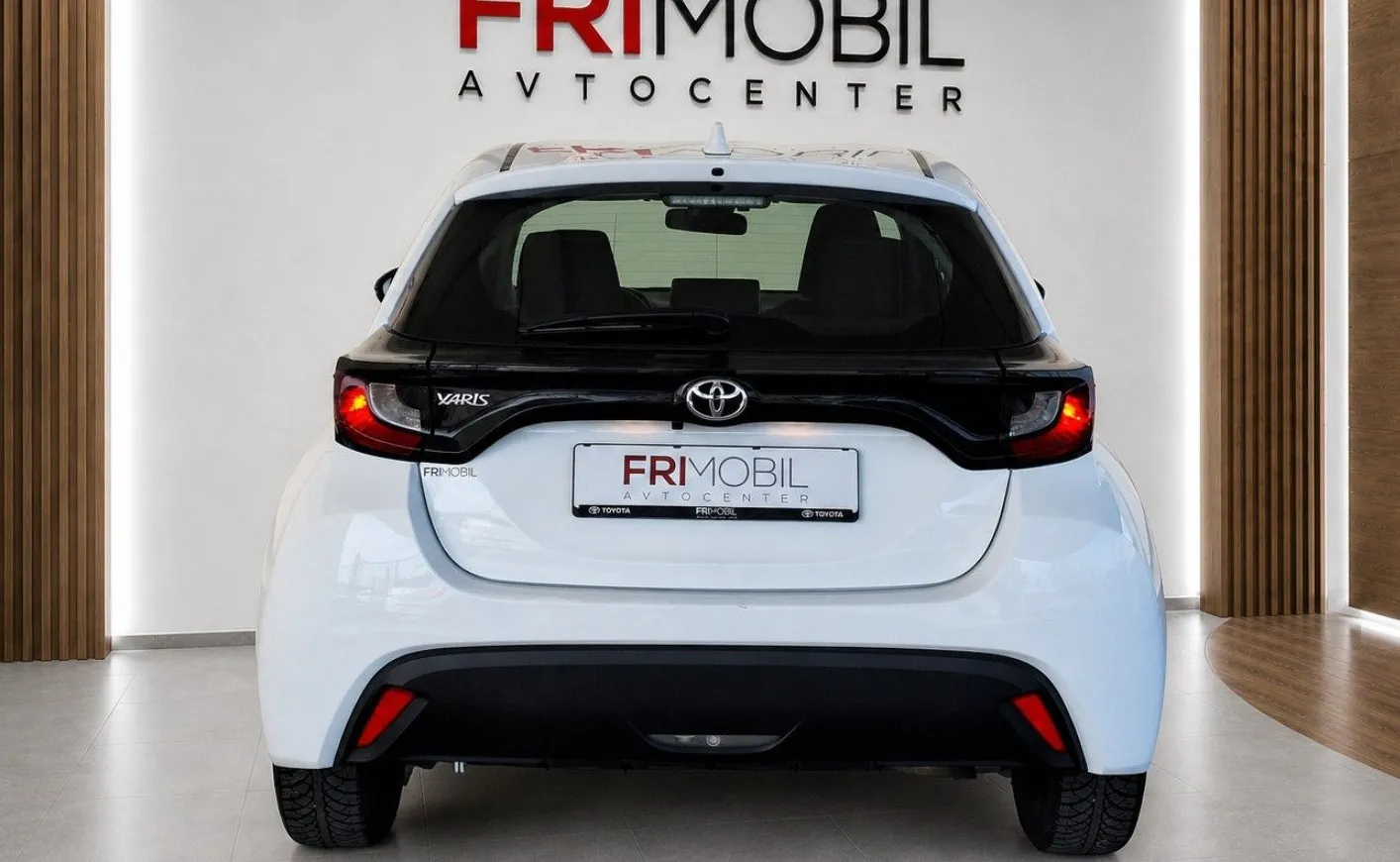 Zunanja slika - Toyota Yaris - 1.5 VVT-iE Stella •Slovensko vozilo•... - 5