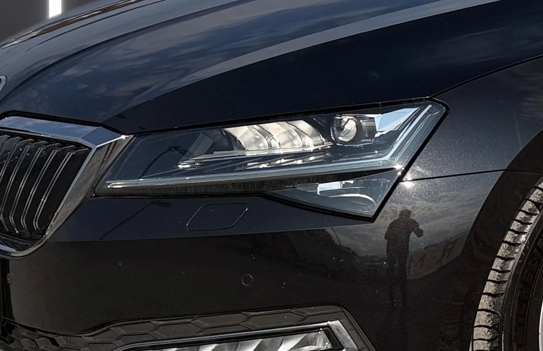 Zunanja slika - Škoda Superb - 2.0 TDI Style Combi DSG ... - 5
