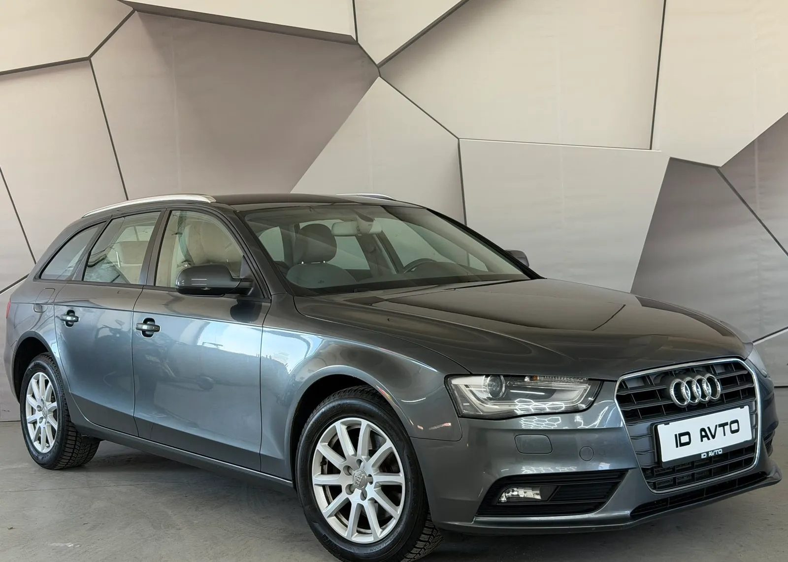 Zunanja slika - Audi A4 - Avant 2,0 TDI - 1