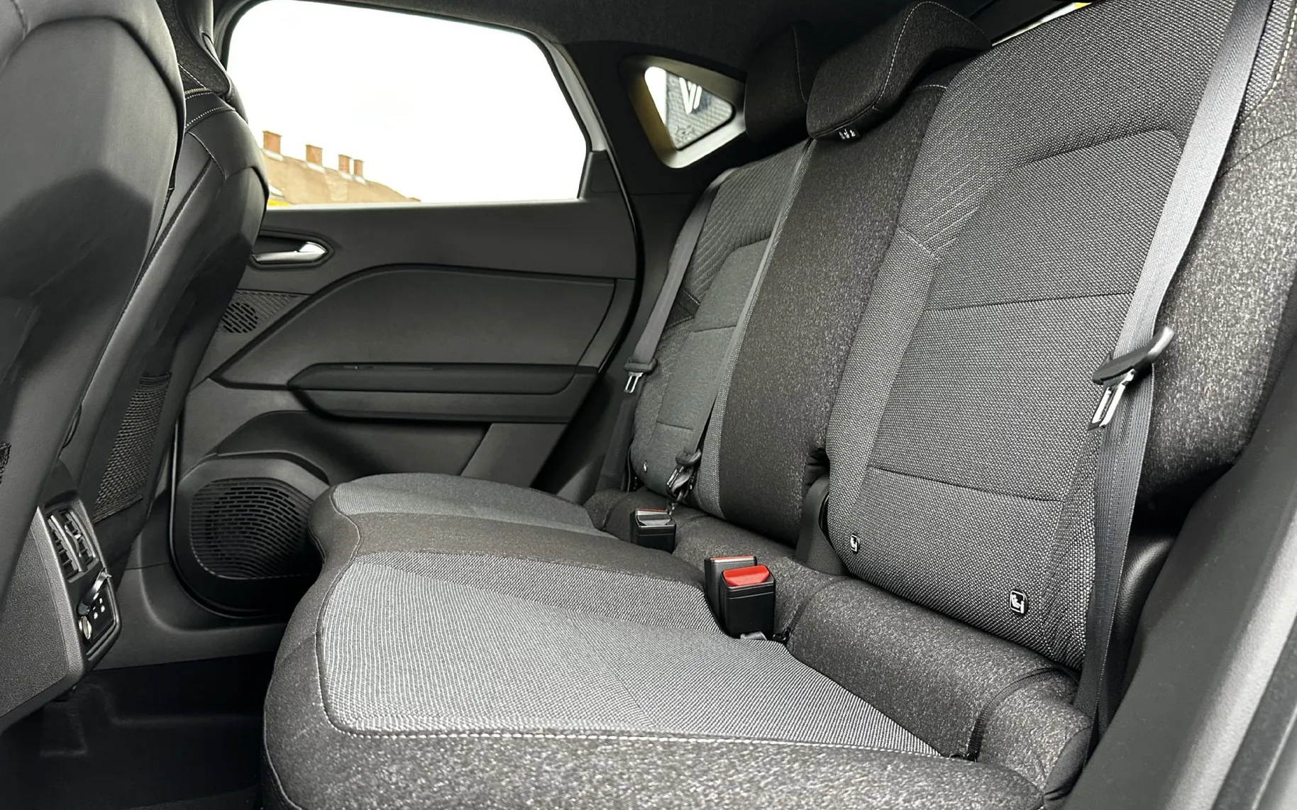 Zunanja slika - Renault Captur - TCe 160 EDC Techno - 7