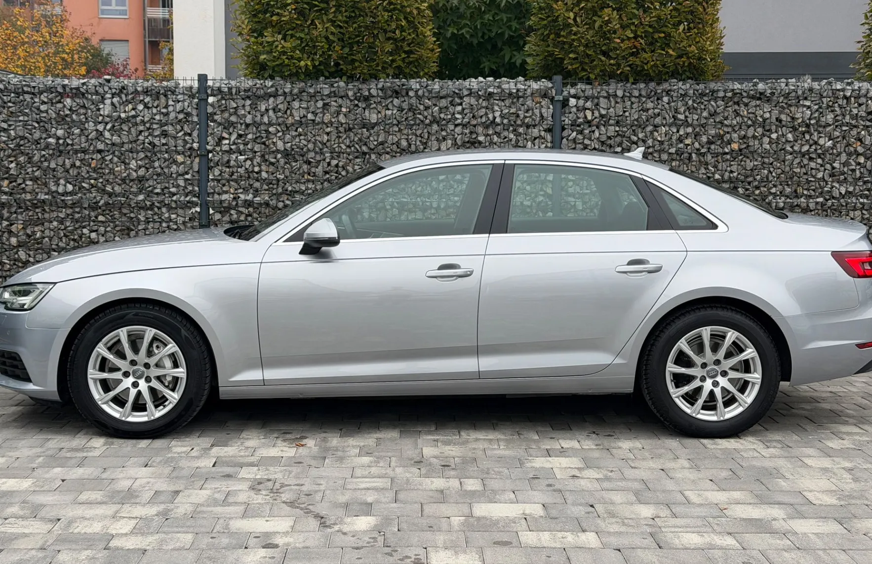 Zunanja slika - Audi A4 - 2.0 TDI S tronic |LED|SLO|NAVI|PDC|SERVISIRAN| - 7