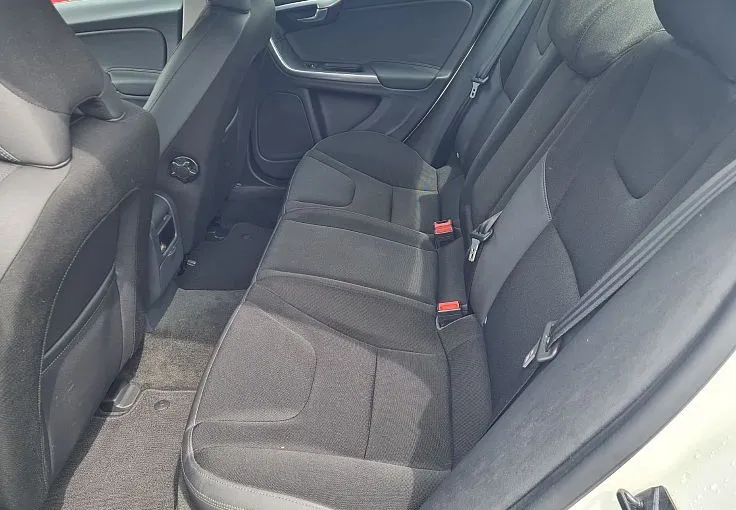 Zunanja slika - Volvo S60 - 2.0 + 120kw + BREZ POLOGA - 9