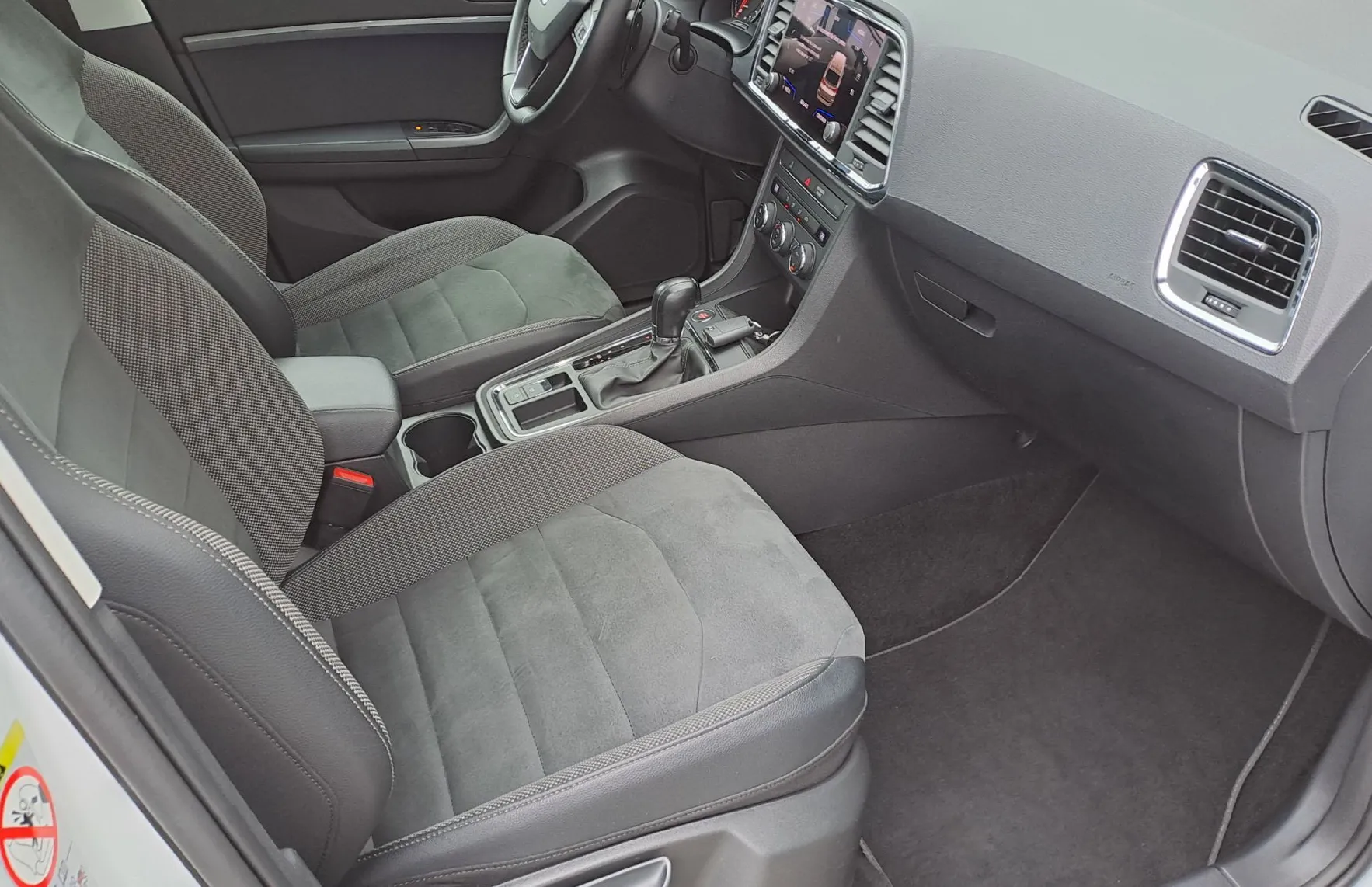 Zunanja slika - Seat Ateca - 1.5 TSI 110 KW STYLE DSG - 7