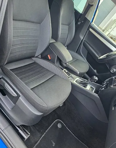 Zunanja slika - Škoda Octavia - Combi 2.0 TDI Family DSG 1 last odlično stanje - 10