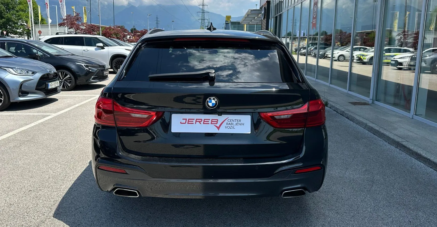 Zunanja slika - BMW Serija 5 - Touring: 525D Touring M-sport - Adaptiv Led - 4
