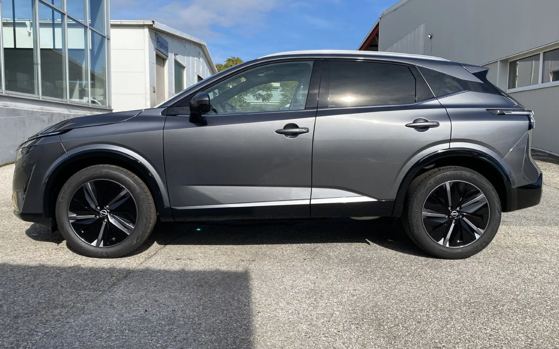 Zunanja slika - Nissan Qashqai - 1.3 DIG-T 4x4 158 X-T TEKNA SUN - 17