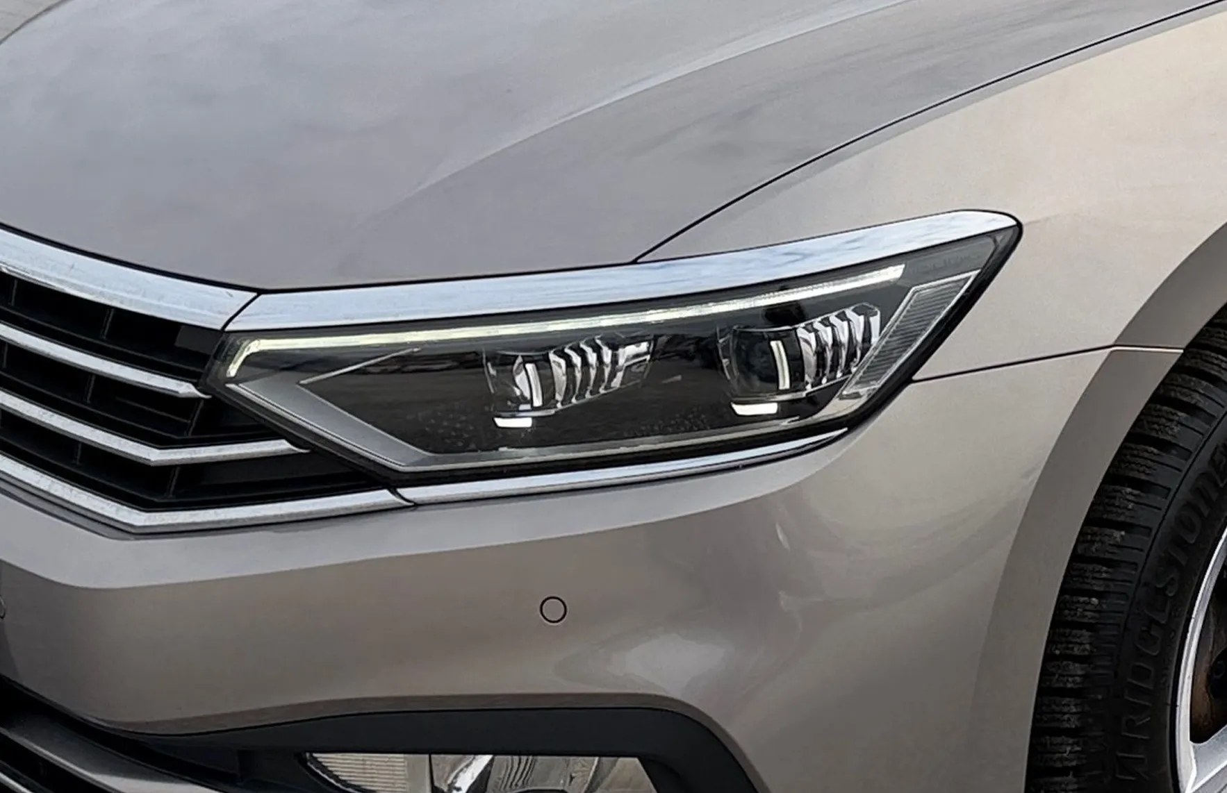 Zunanja slika - VW Passat - 2.0 TDI Elegance DSG Matrix - Kamera - SLO - 5