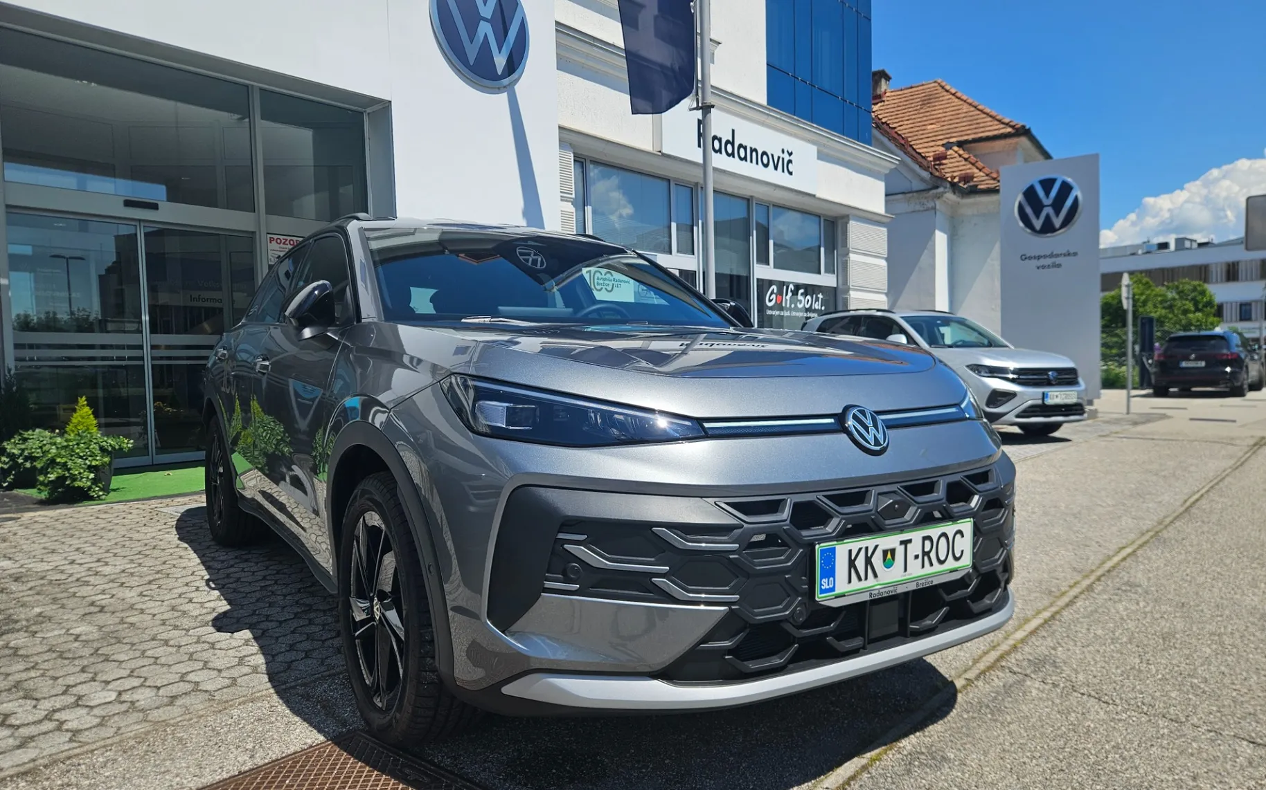 Zunanja slika - Volkswagen T-Roc - 1.5 eTSI Style DSG - 1