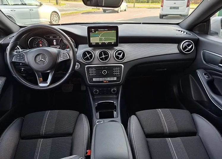 Zunanja slika - Mercedes-Benz CLA-Razred - CLA Shooting Brake CLA 250 4MATIC-ODLIČEN-SAMO 103108 KM - 6