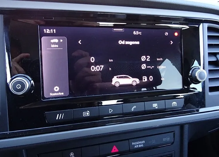 Zunanja slika - Seat Ateca - 1.0 TSI  HOLA 116KM - CELOETNE PNEVMATIKE - - 14