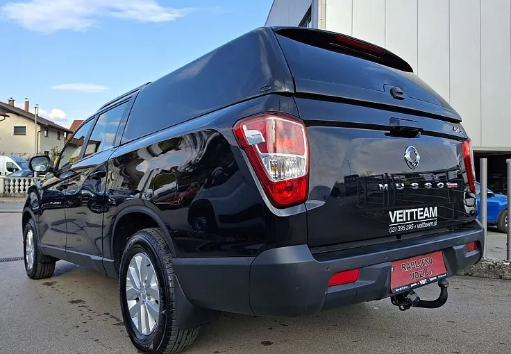 Zunanja slika - KG Mobility Musso - Grand 2.2 XDi AT 4WD VENTURE HARDTOP VLEČNA KLJUKA - 6