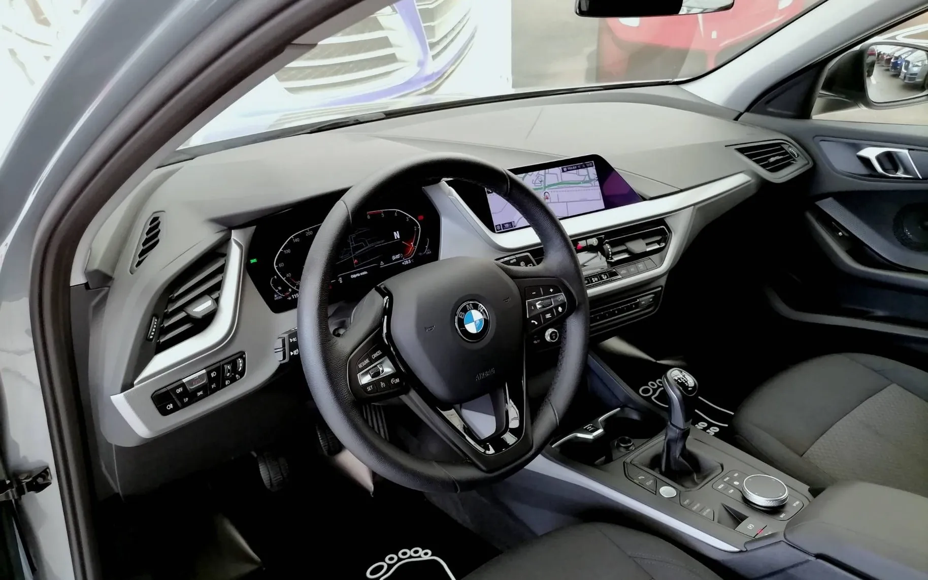 Zunanja slika - BMW serija 1: - 116d FULL LED ALU PDC 1.LASTNIK-KOT-NOV-81000KM - 5