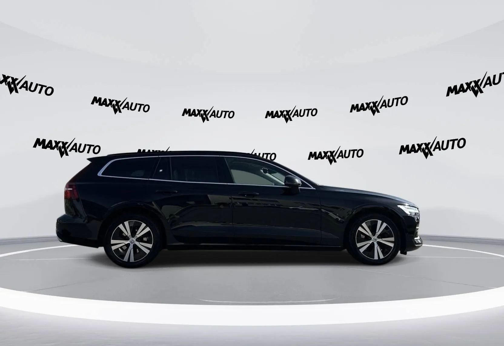Zunanja slika - Volvo V60 - B4D Momentum Avt - 4