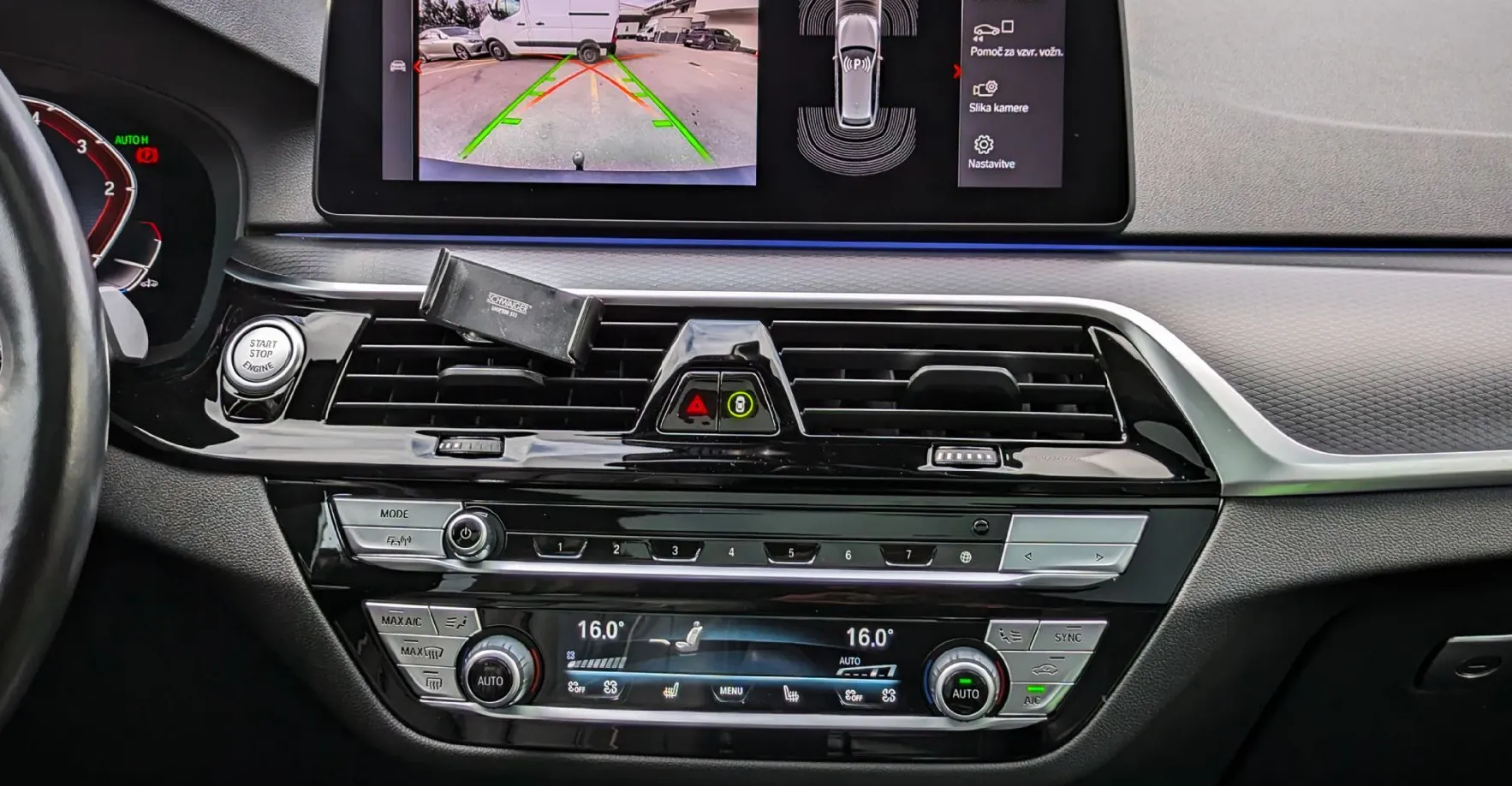 Zunanja slika - BMW Serija 5 - Touring: 530d xDrive M SPORT PAKET Head-Up Navi Kljuka - 14