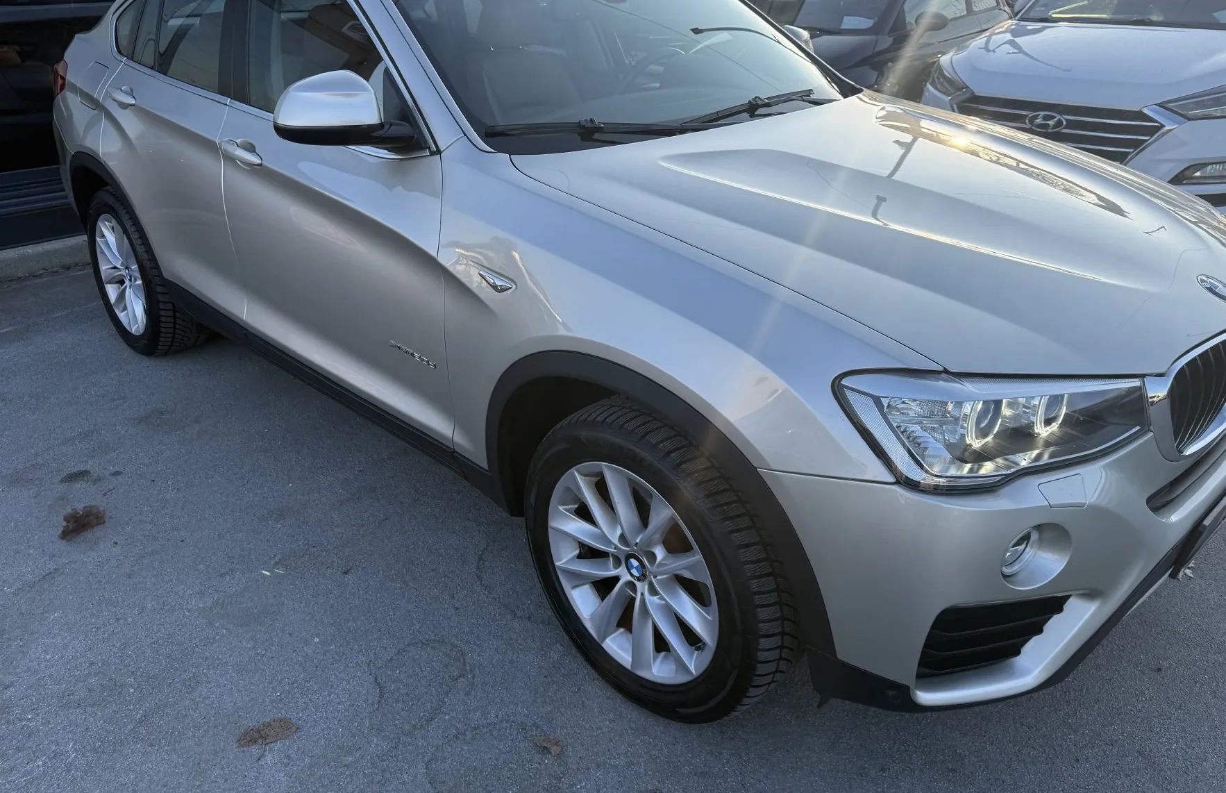 Zunanja slika - BMW X4 - serija :  xDrive20d LED Usnje ALU 18 Kljuka Navi BT - 2
