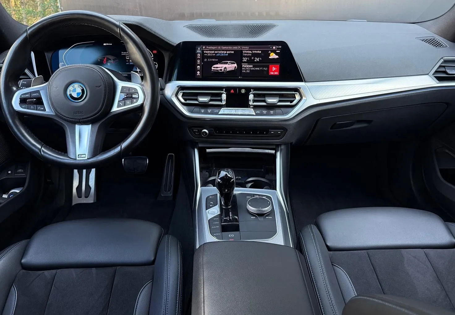 Zunanja slika - BMW Serija 3 - Touring: 320E MSPORT PERFORMANCE-20COL-KAMERA - 8