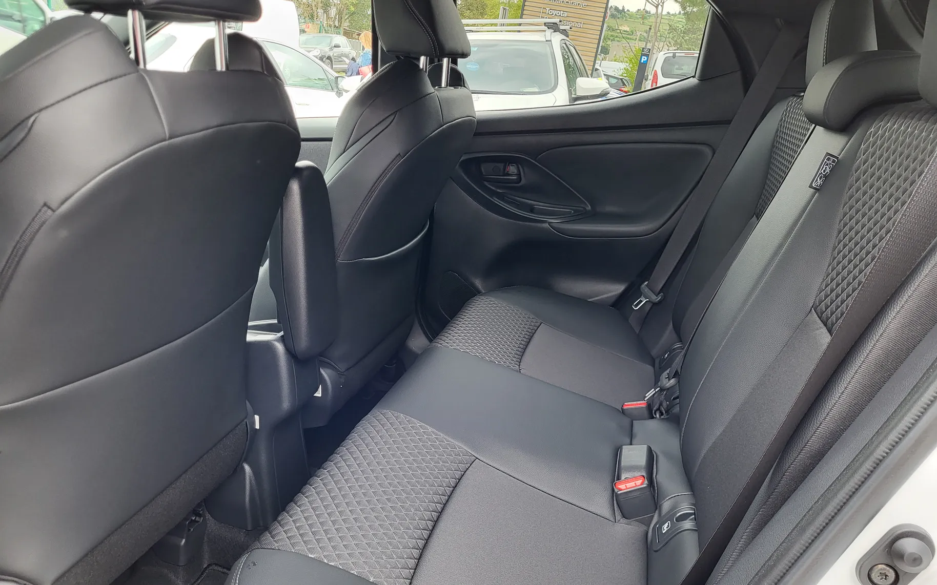 Zunanja slika - Toyota Yaris - Yaris - 8