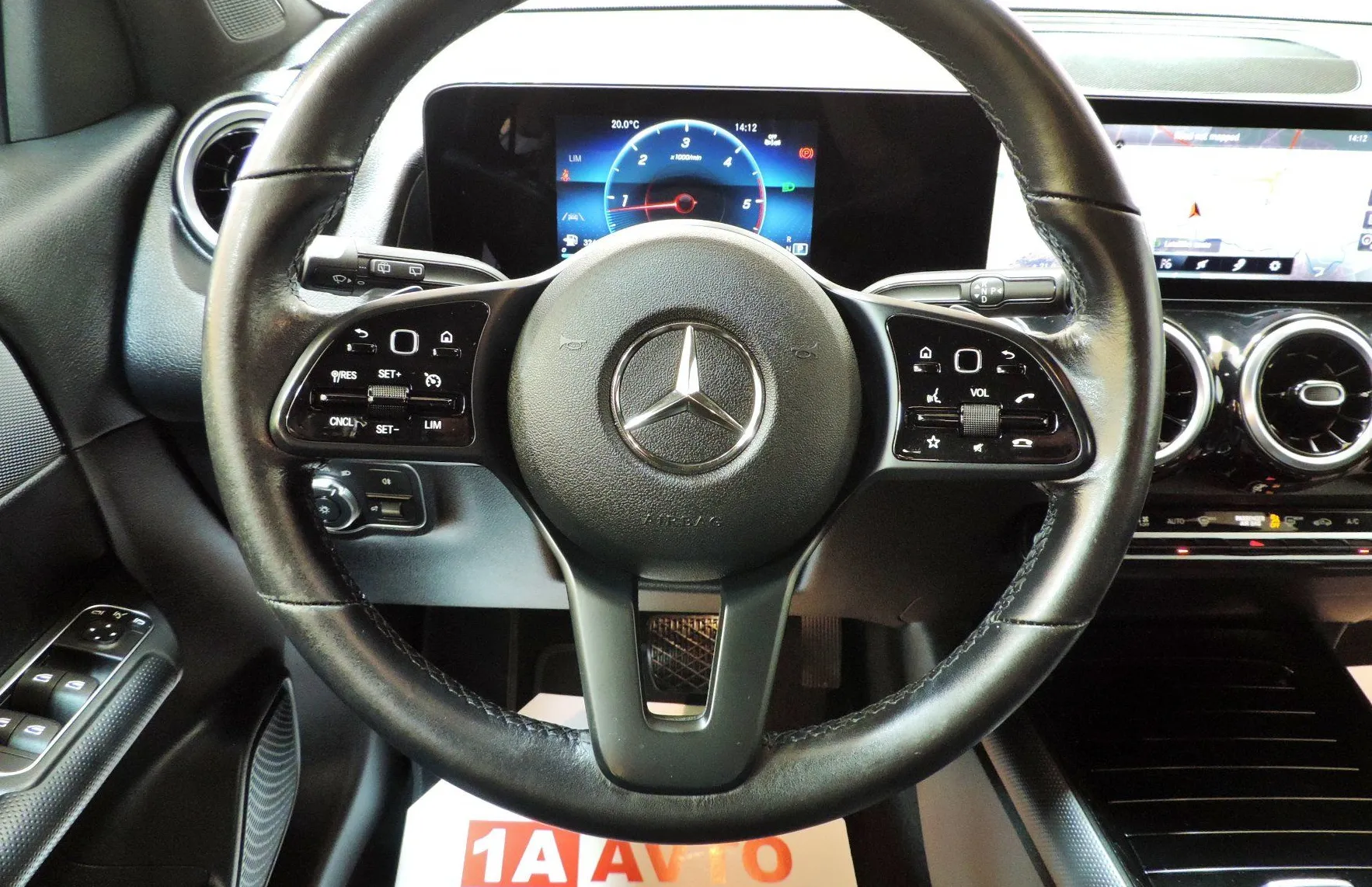 Zunanja slika - Mercedes-Benz GLB-Razred - GLB 200 d  Avt. LED-KAMERA-USNJE - 14