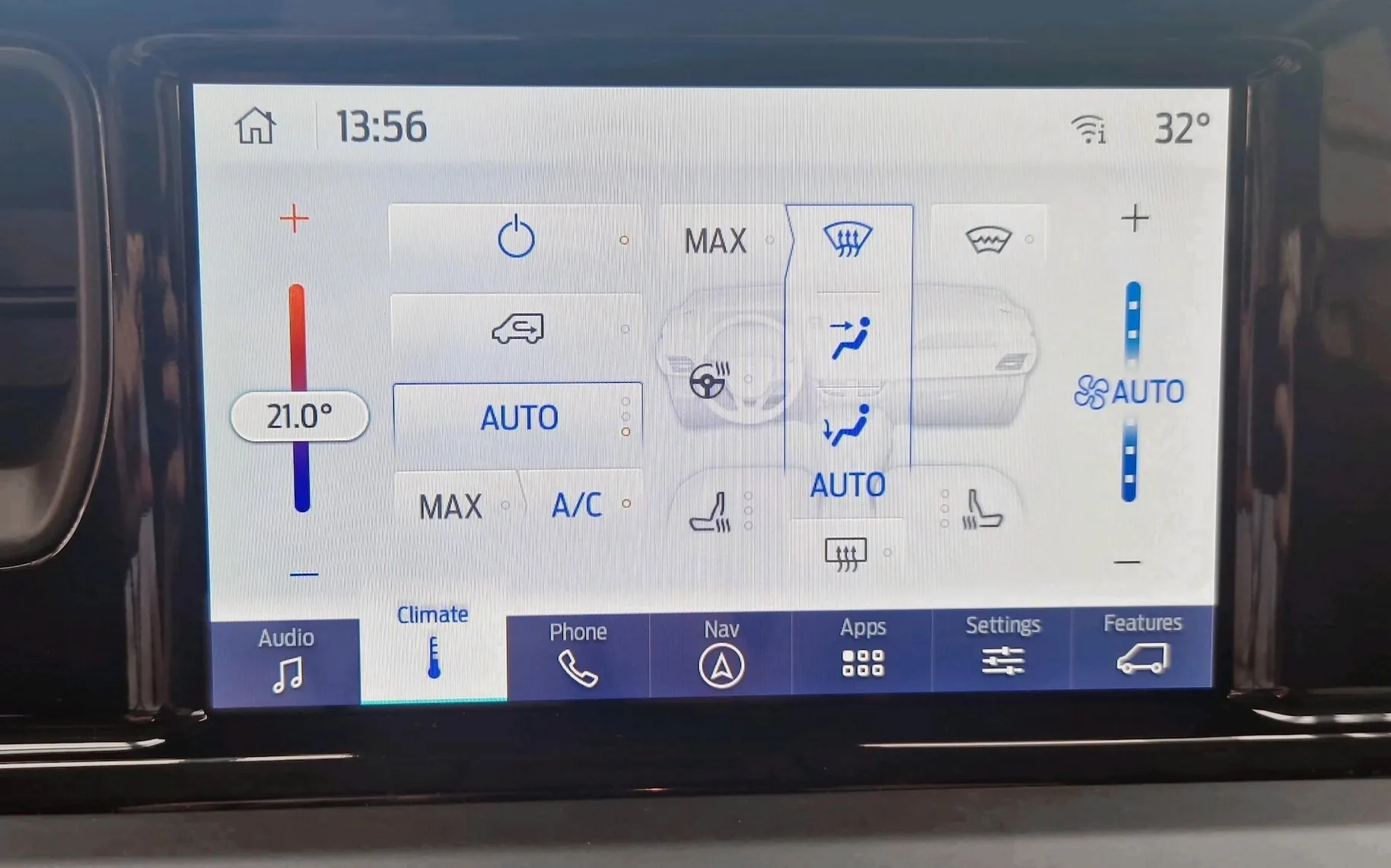 Zunanja slika - Ford Tourneo Courier - 1.0 EcoBoost Active-RADAR-NAVI-BLISS-PREČNI-KAMER - 17