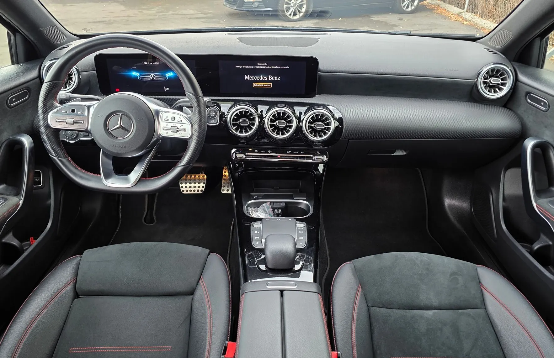 Zunanja slika - Mercedes-Benz A-Razred - A LIMUZINA 200 AMG AVT. LED-VIRTUAL-KAMERA-1.LAST - 9