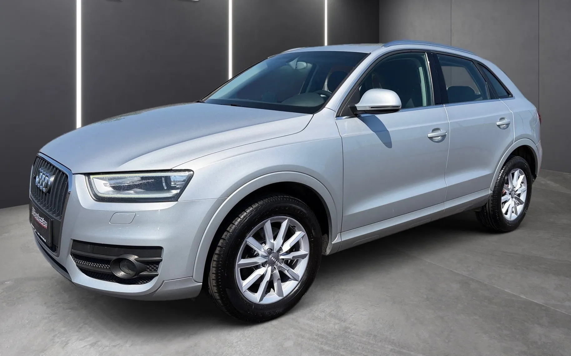 Zunanja slika - Audi Q3 - quattro 2.0 TDI-SLO-1.Lastnik-Bixsenon-PDC-Tempoma - 1